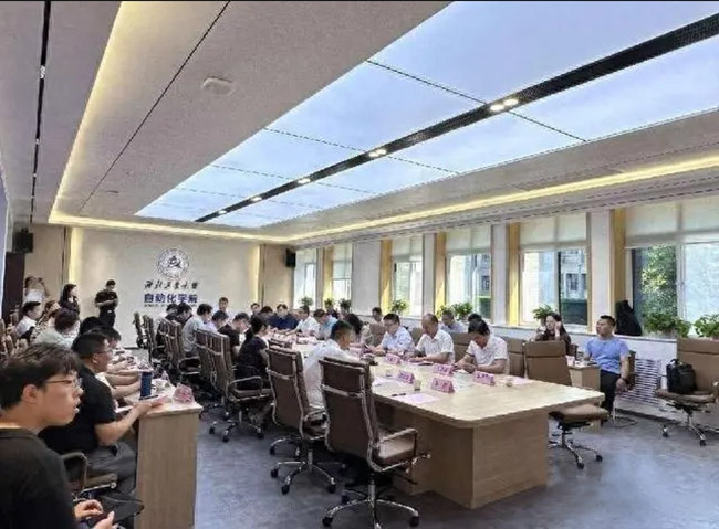 西安西瑪電機與西北工業(yè)大學(xué)開展“雙進”活動，共推科技創(chuàng)新與產(chǎn)業(yè)升級